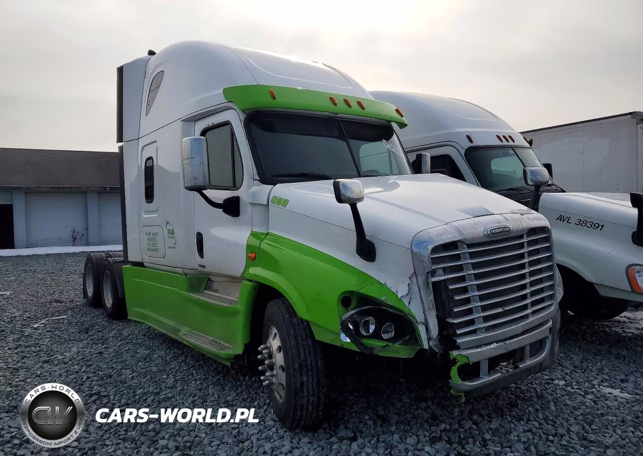 2016 Freightliner Cascadia 1 - Semi Truck