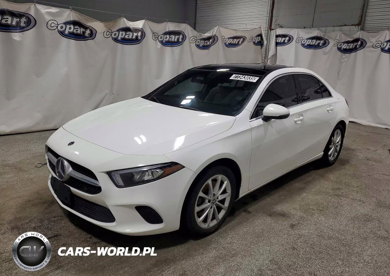 2019 Mercedes-Benz A 220