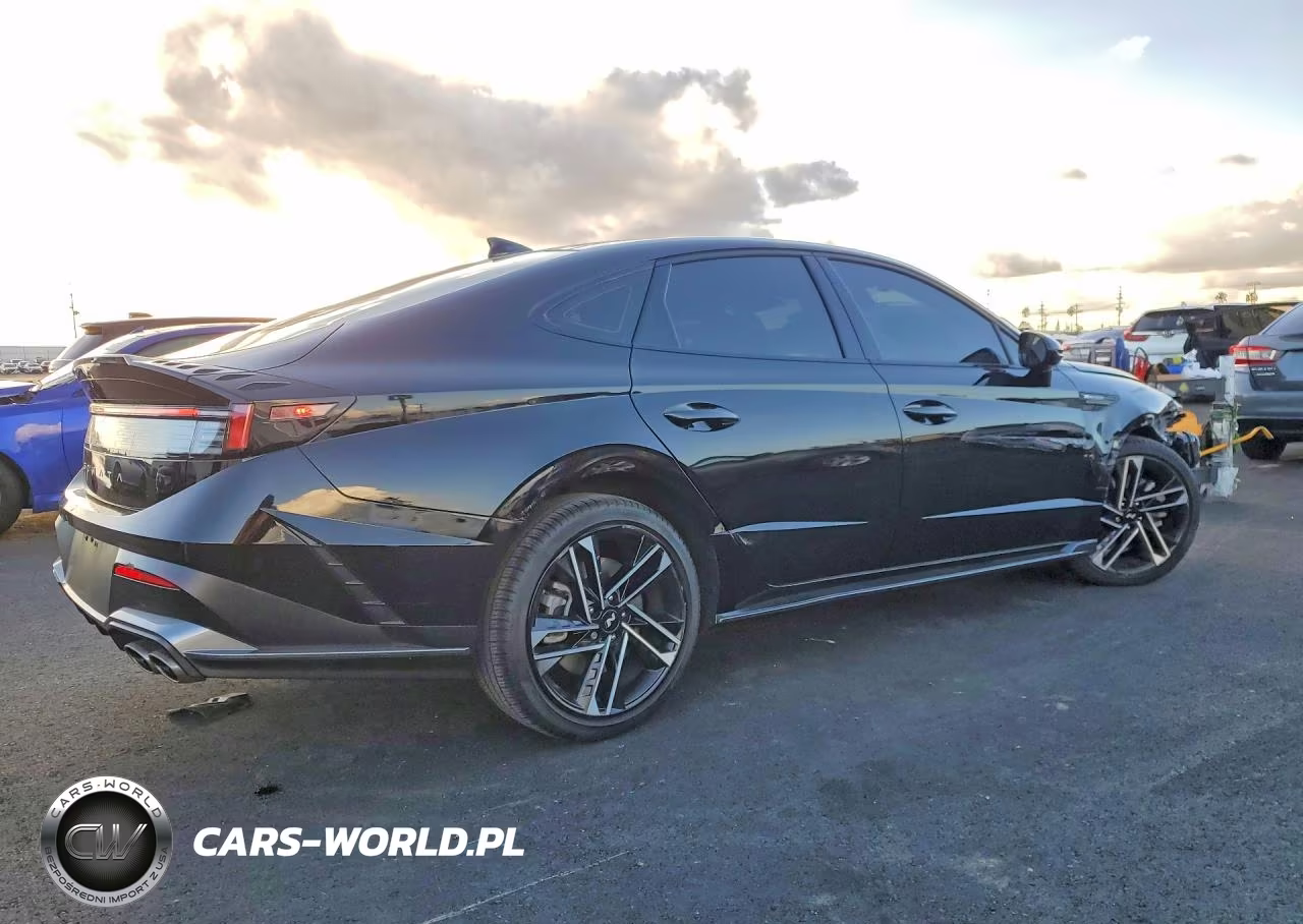 2025 Hyundai Sonata N Line VIN:KMHL54JC7SA494011 - 3