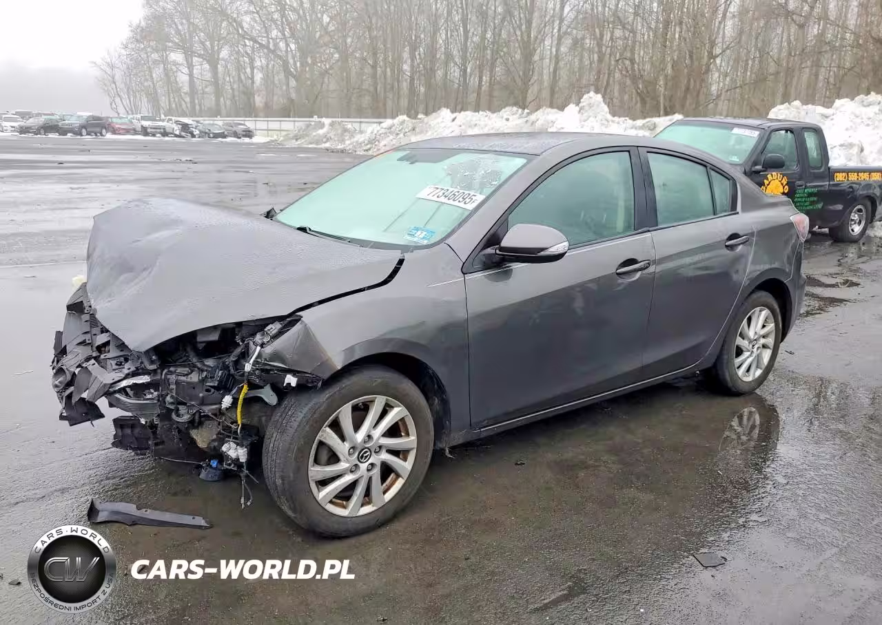 2013 Mazda 3 I