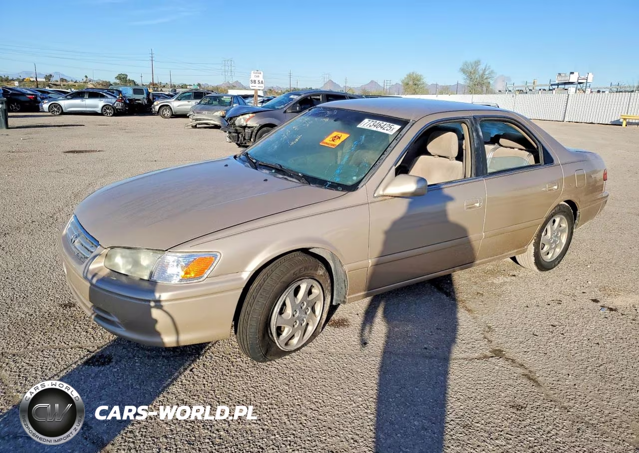 2000 Toyota Camry Le