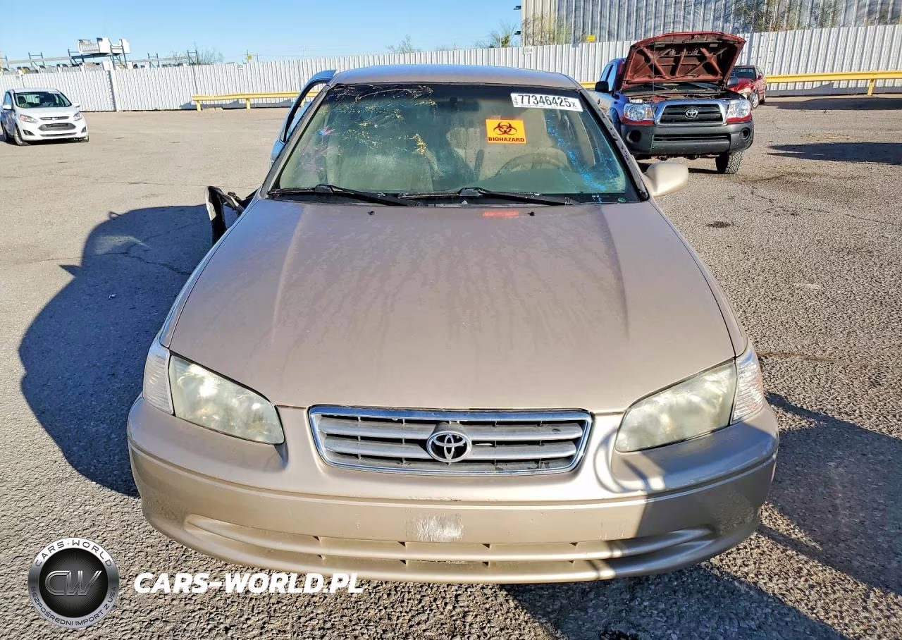 2000 Toyota Camry Le VIN:JT2BG22K8Y0451194 - 5
