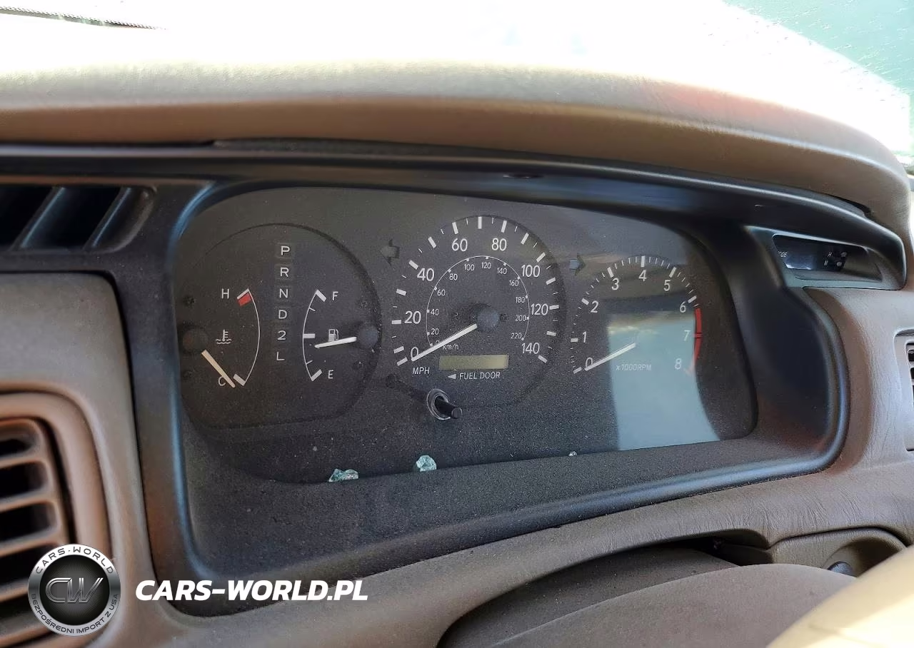 2000 Toyota Camry Le VIN:JT2BG22K8Y0451194 - 9