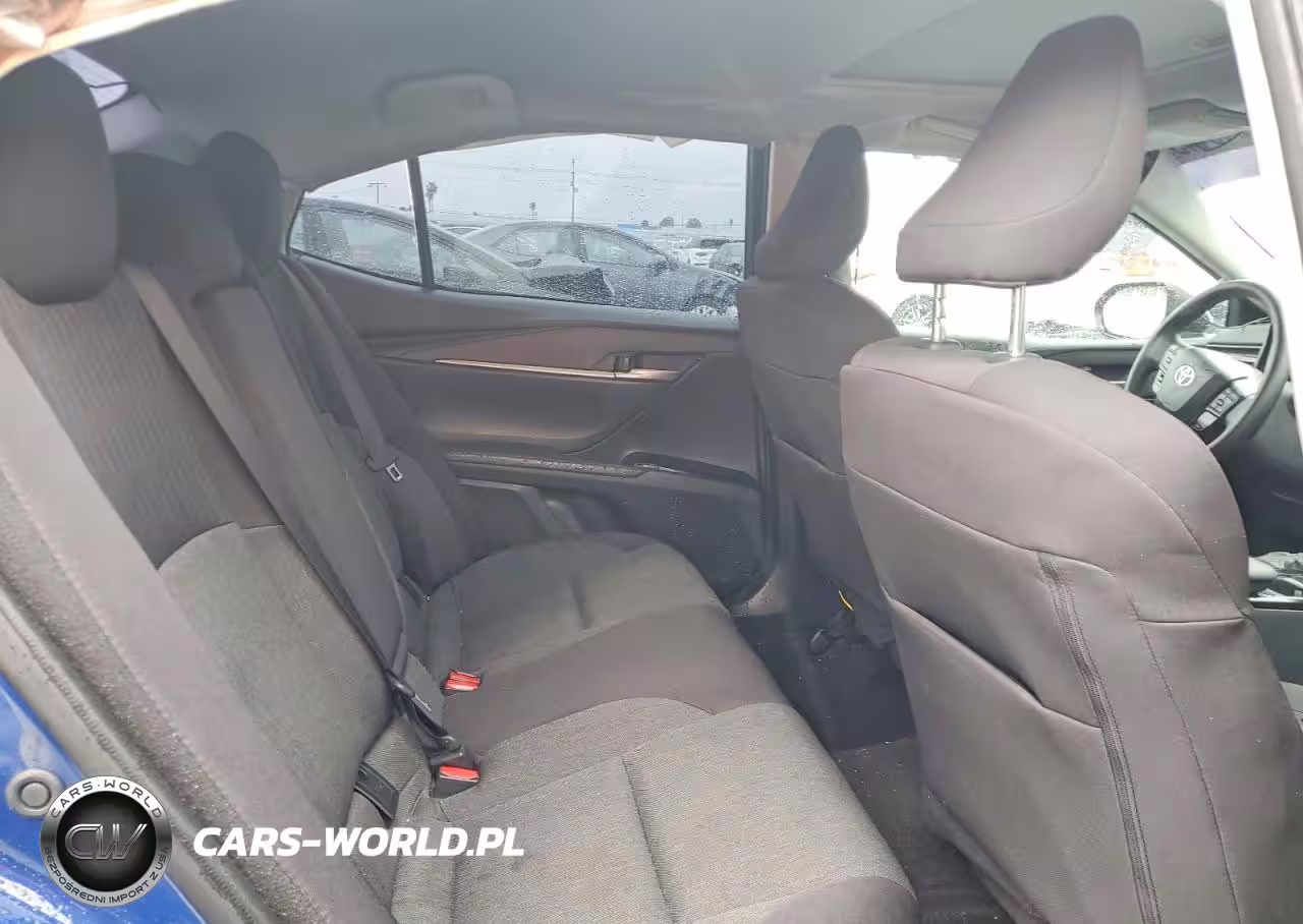 2025 Toyota Camry Xse VIN:4T1DAACK1SU007161 - 10