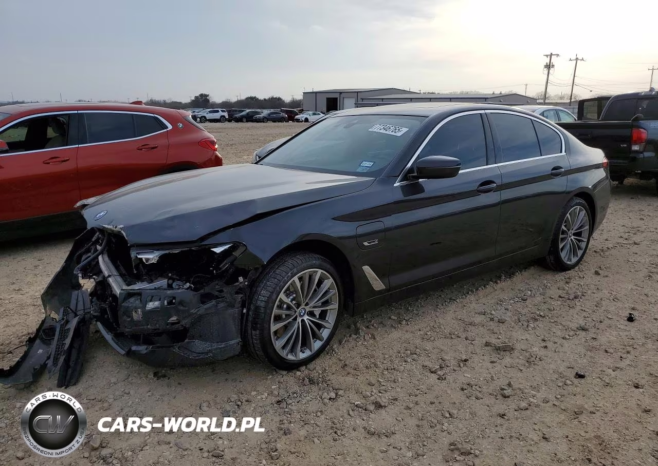 2023 BMW 530Xe