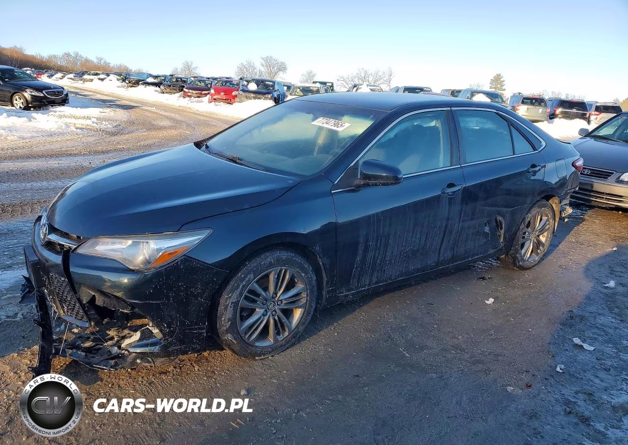 2017 Toyota Camry Le – zdjęcie 1 z 12