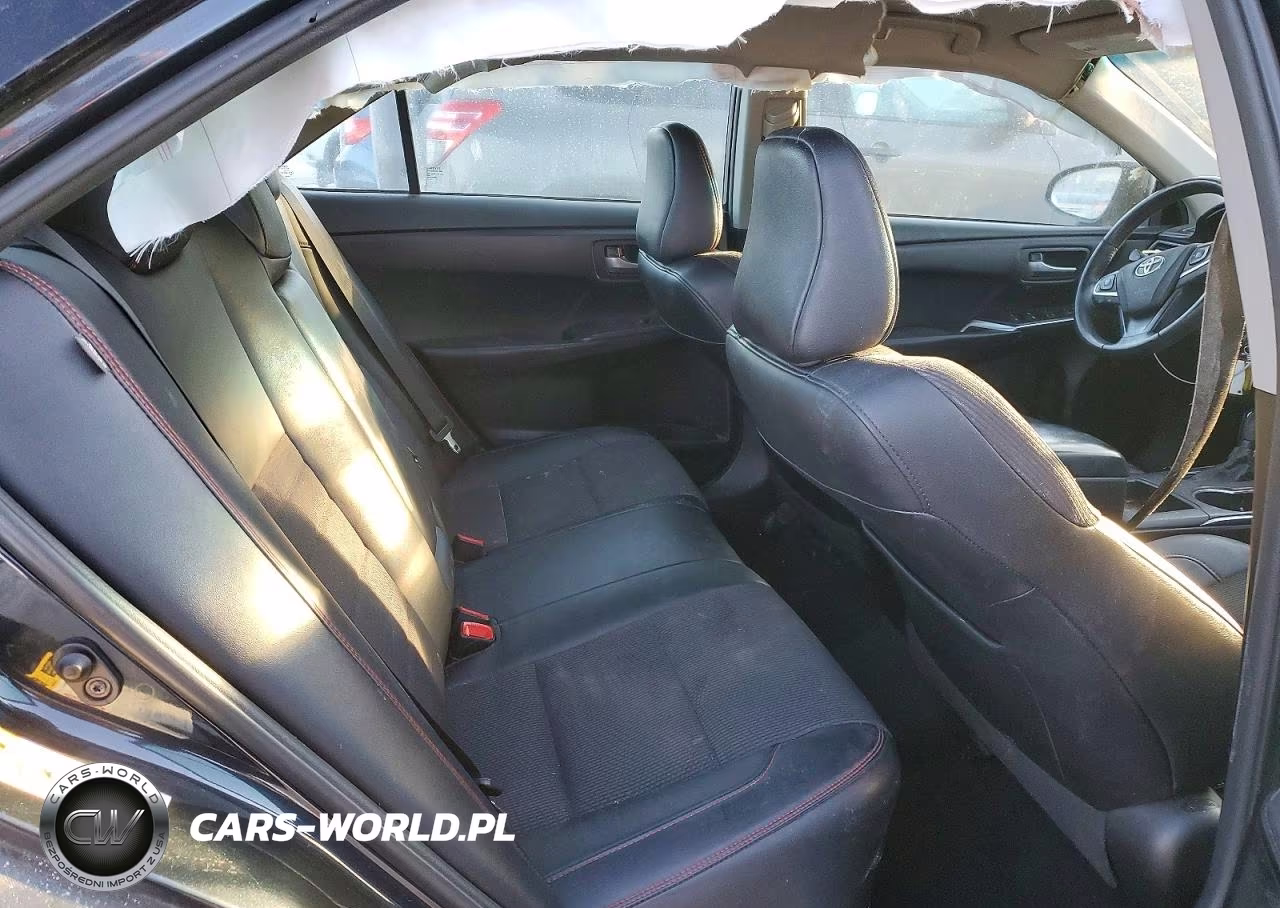 2017 Toyota Camry Le VIN:4T1BF1FKXHU451328 - 10