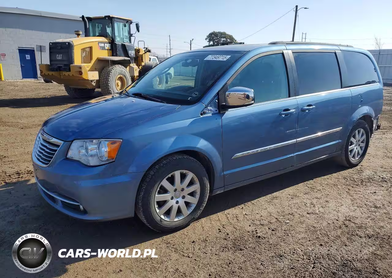 2011 Chrysler Town & Country Touring L