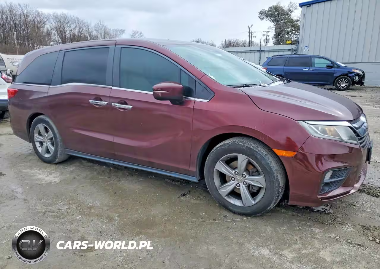 2018 Honda Odyssey Exl VIN:5FNRL6H73JB016599 - 4