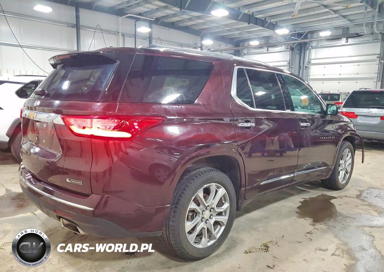 2018 Chevrolet Traverse Premier VIN:1GNEVJKW2JJ129665 - 3