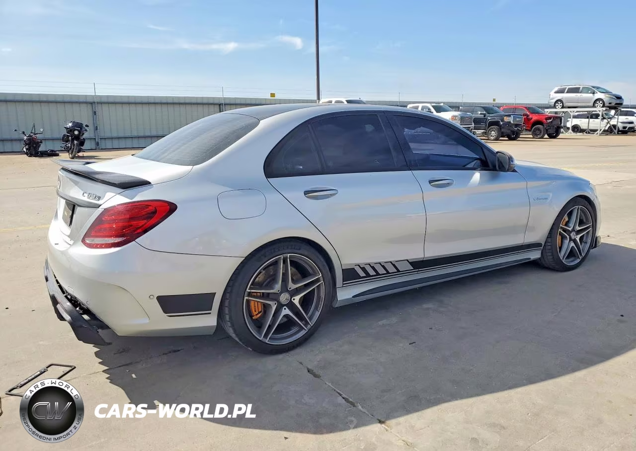 2015 Mercedes-Benz C 63 Amg-S VIN:55SWF8HB0FU077036 - 3