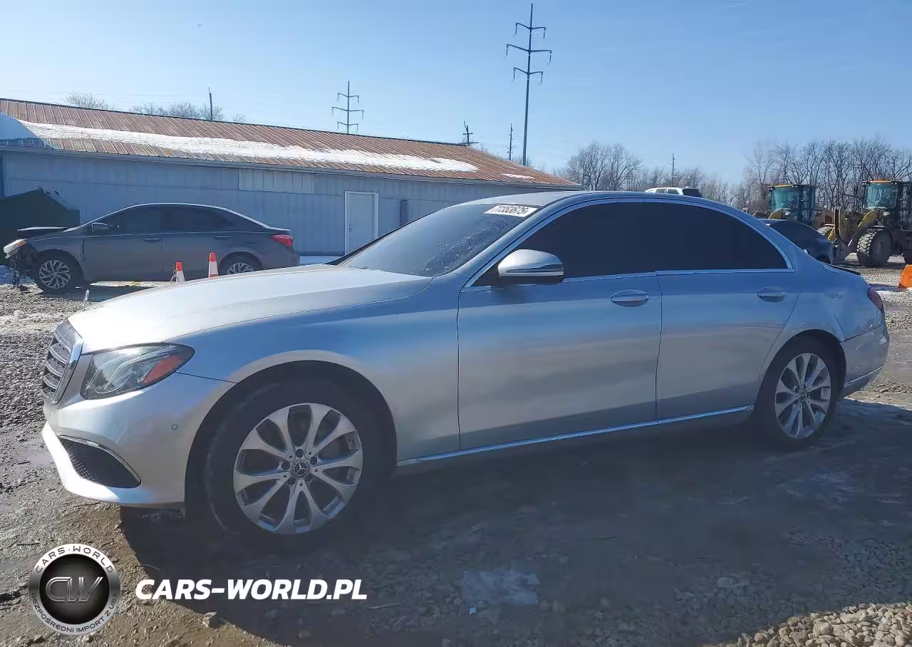 2017 Mercedes-Benz E 300 4Matic