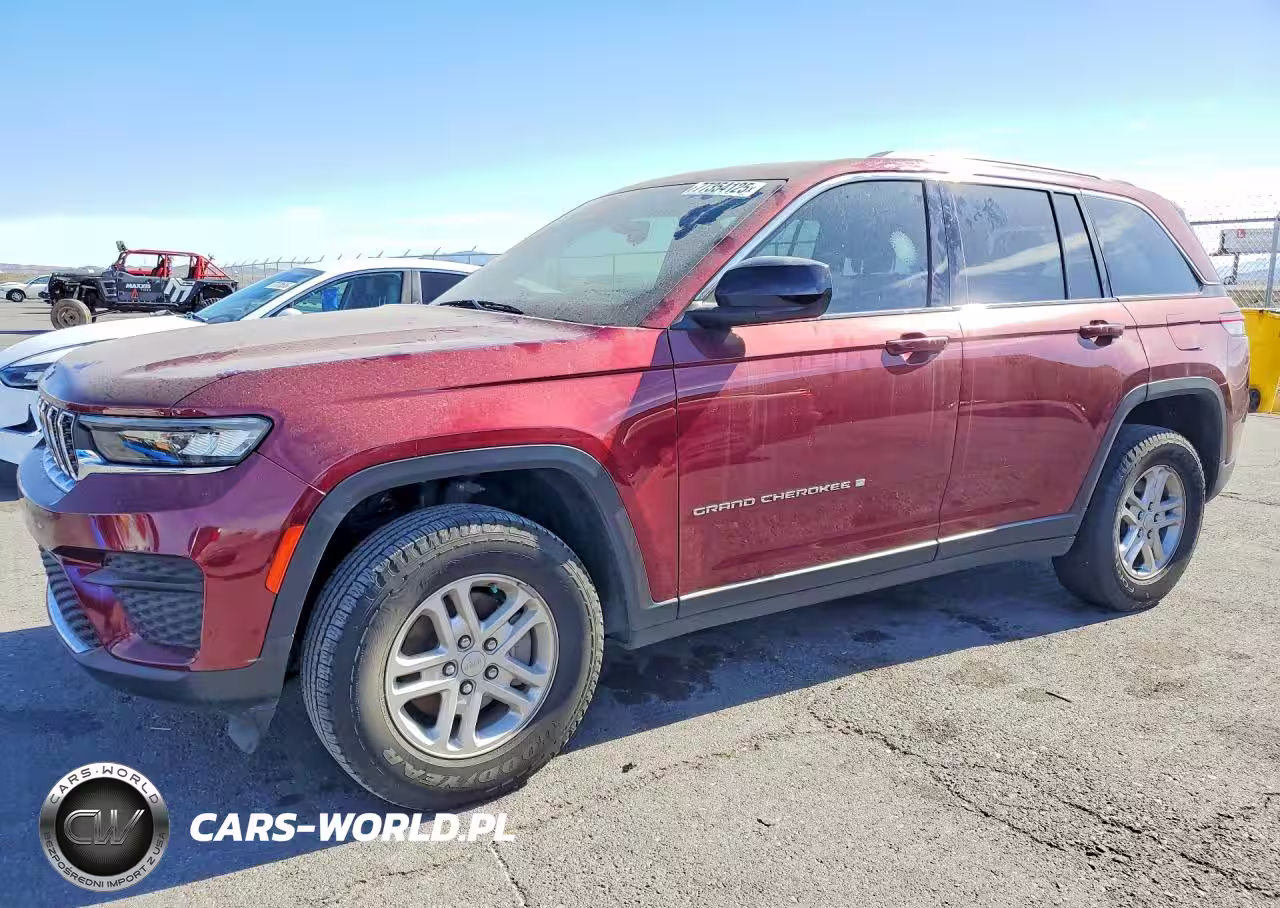 2023 Jeep Grand Cherokee Laredo