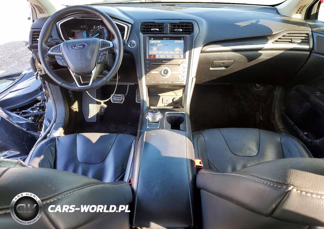 2018 Ford Fusion Titanium-Platinum VIN:3FA6P0D9XJR192419 - 8