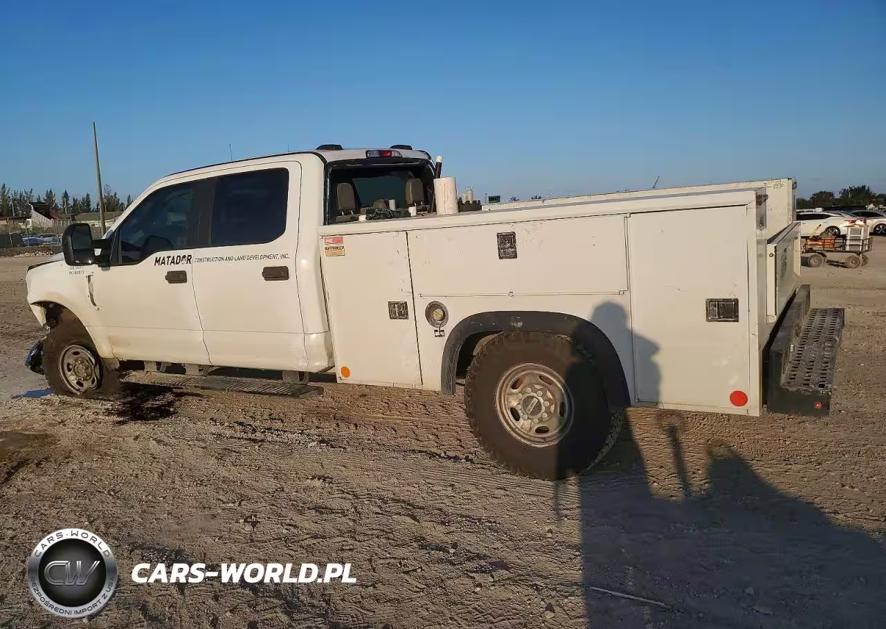 2019 Ford F250 Super Duty Utility - Service Truck VIN:1FD7W2B67MEC14434 - 3