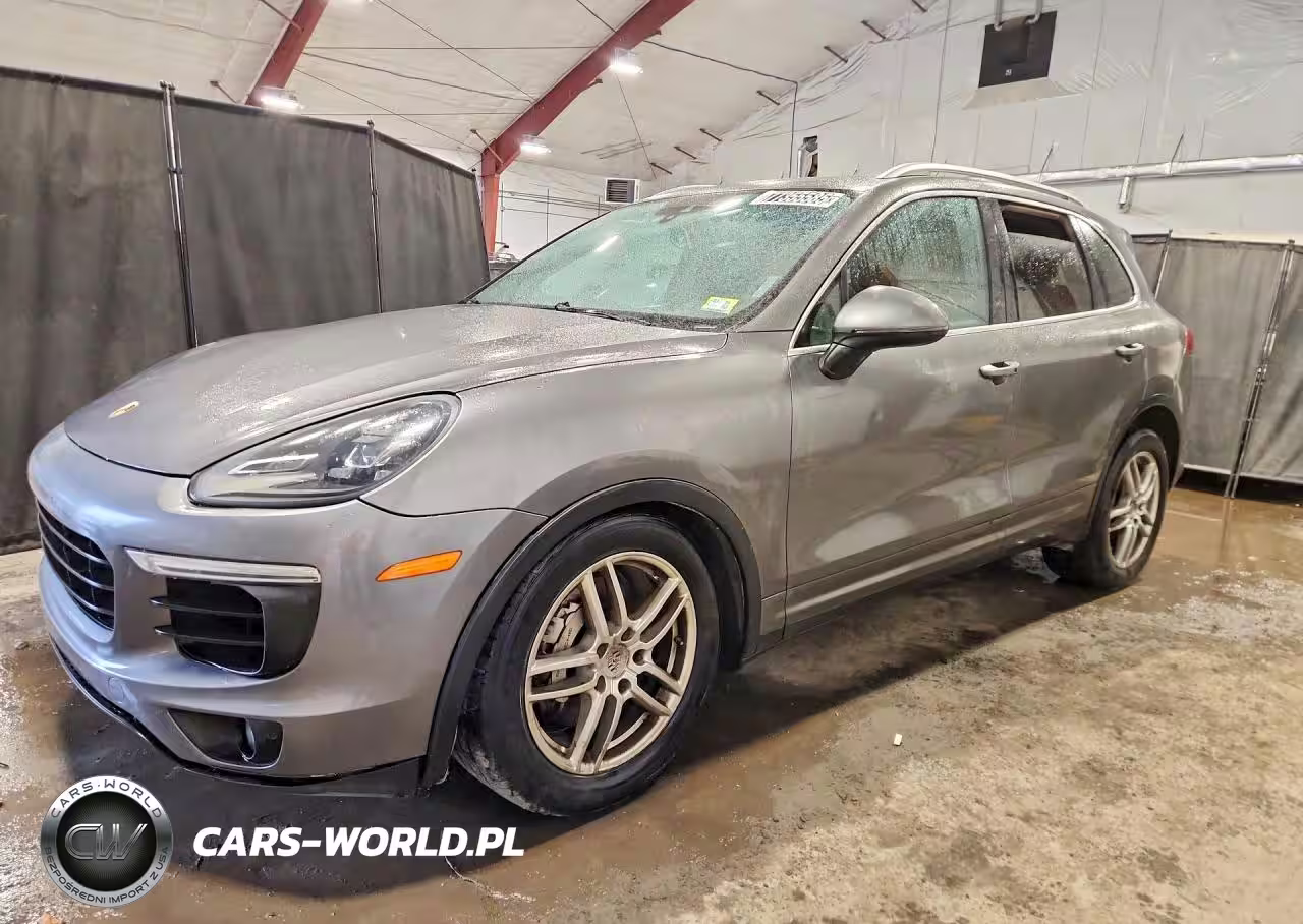 2016 Porsche Cayenne S