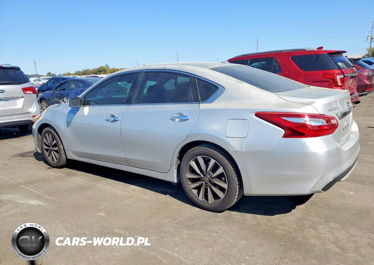 2017 Nissan Altima 2.5 VIN:1N4AL3AP2HC167257 - 2