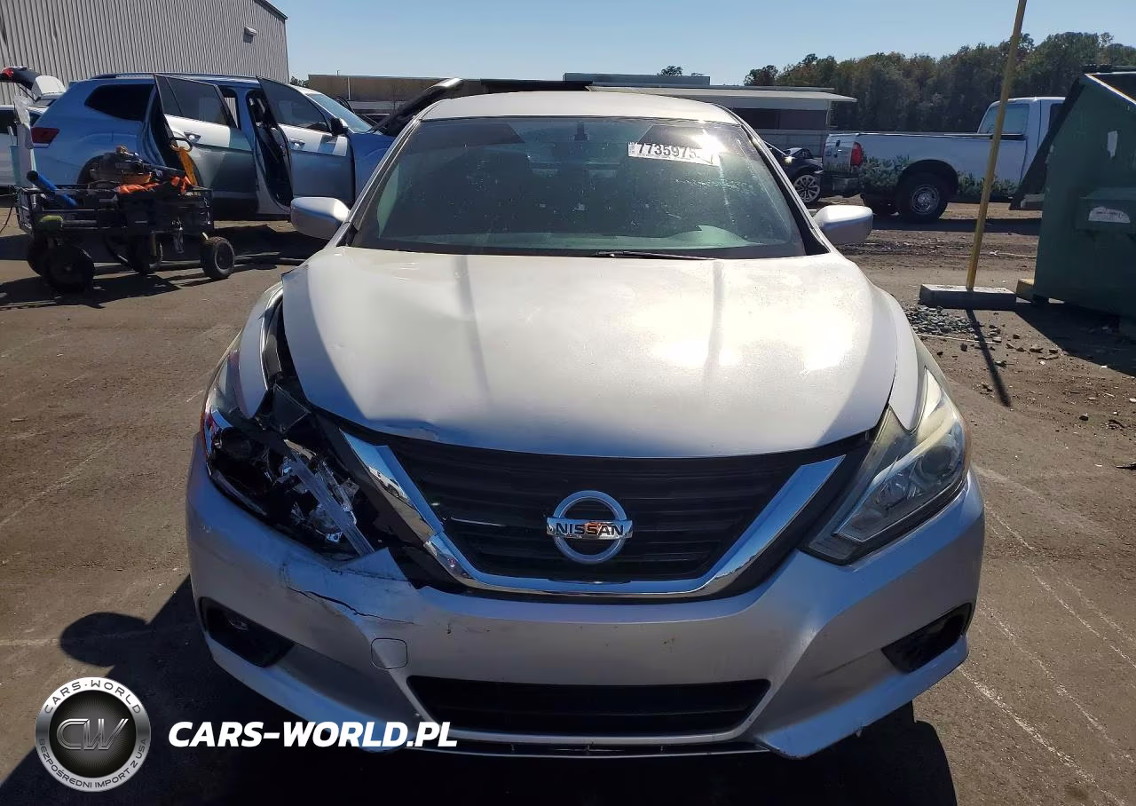 2017 Nissan Altima 2.5 VIN:1N4AL3AP2HC167257 - 5