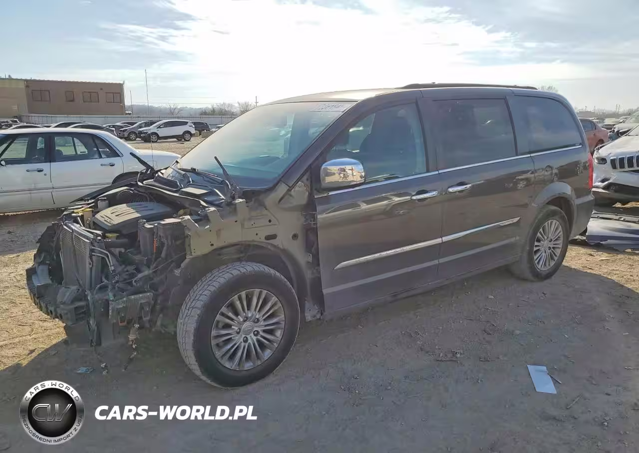 2015 Chrysler Town & Country Touring L