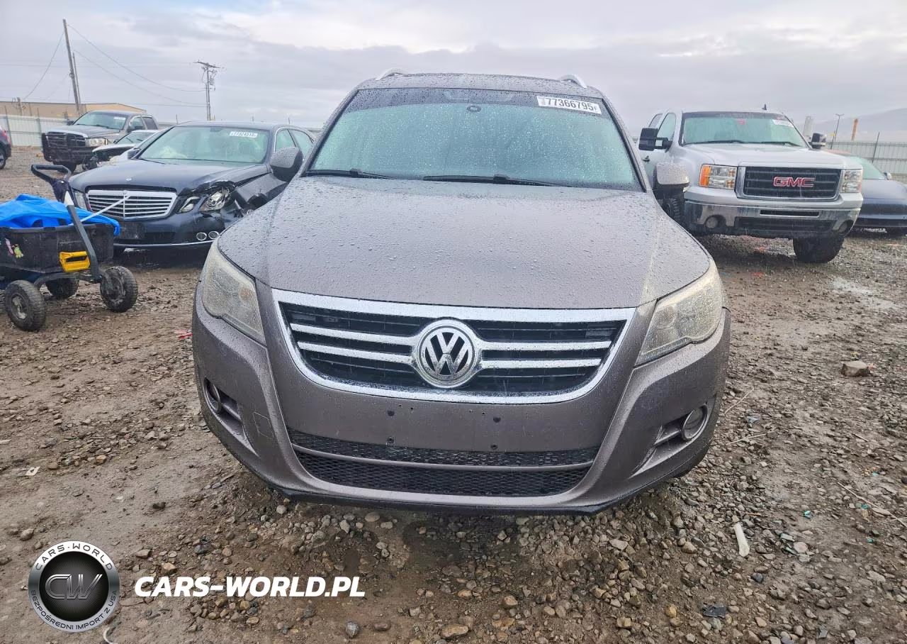 2011 Volkswagen Tiguan S VIN:WVGAV7AX4BW544071 - 5
