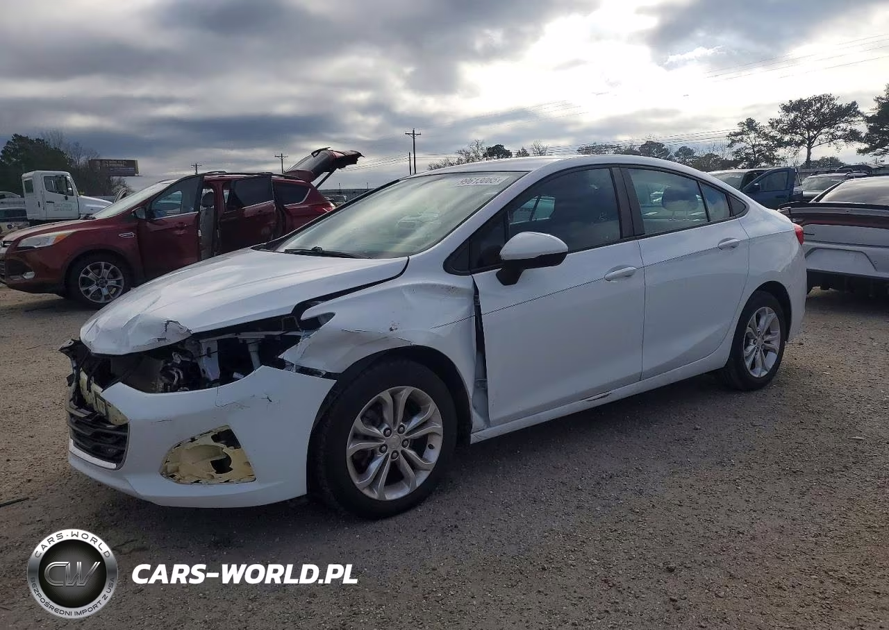 2019 Chevrolet Cruze Ls – zdjęcie 1 z 12