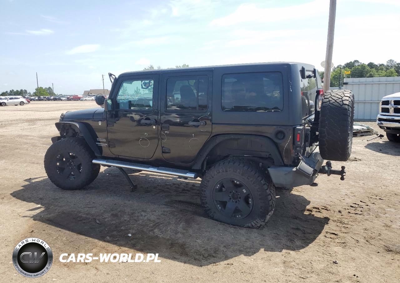 2015 Jeep Wrangler Unlimited Sport VIN:1C4BJWDG6FL556224 - 2