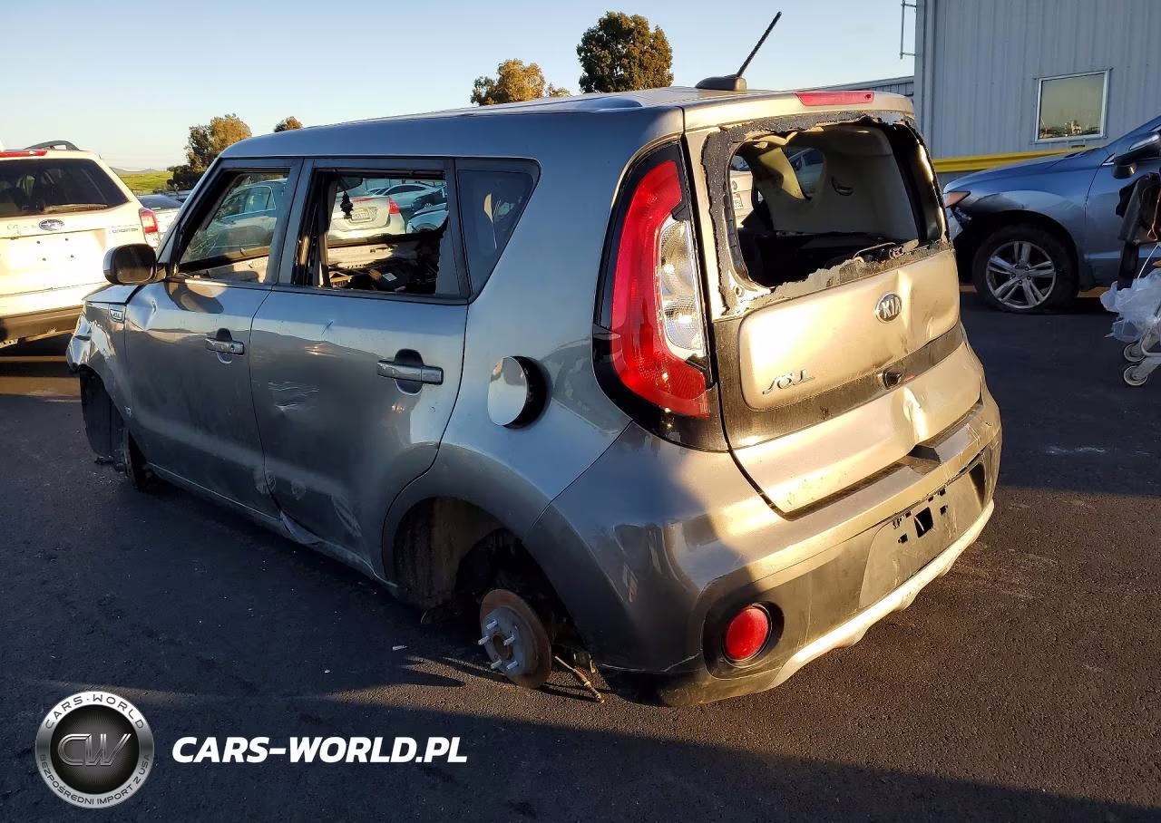 2018 Kia Soul + VIN:KNDJP3A50J7531171 - 2
