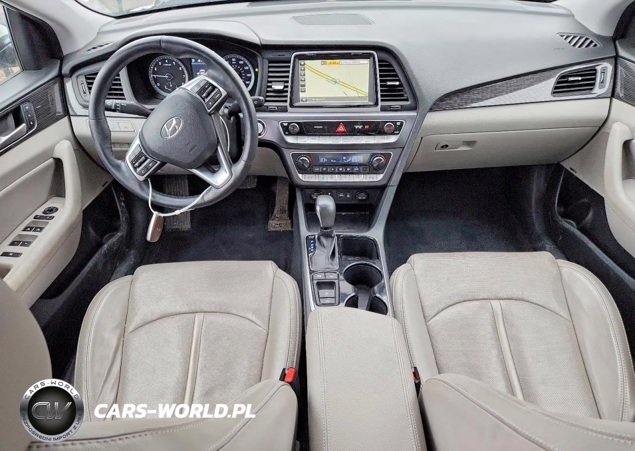 2018 Hyundai Sonata Sport VIN:5NPE34AF1JH608265 - 8