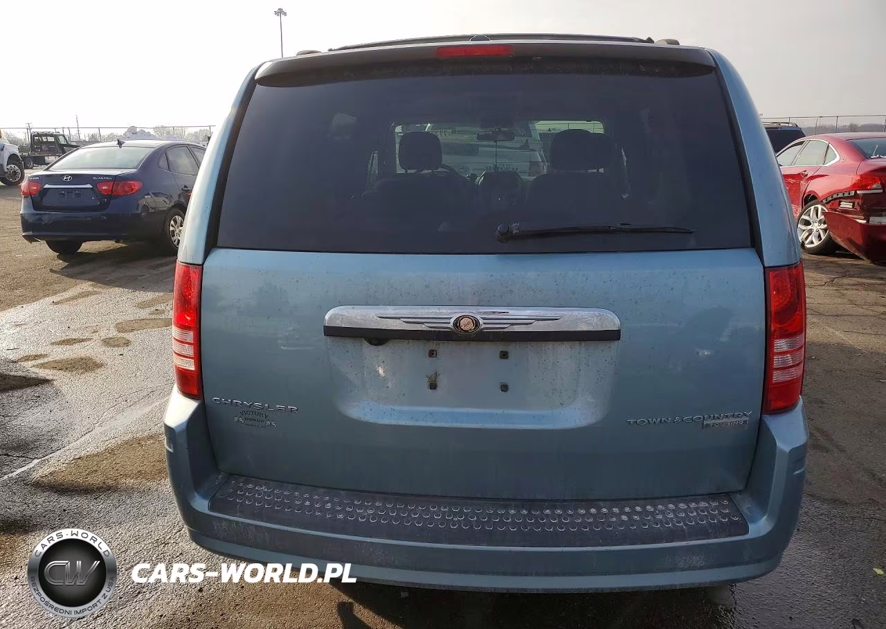 2010 Chrysler Town & Country Touring VIN:2A4RR5D12AR294063 - 6