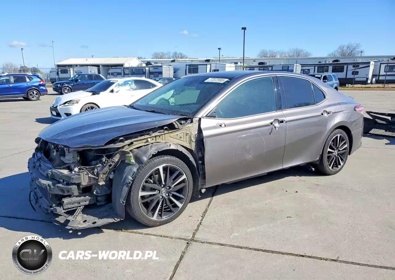 2020 Toyota Camry Xse