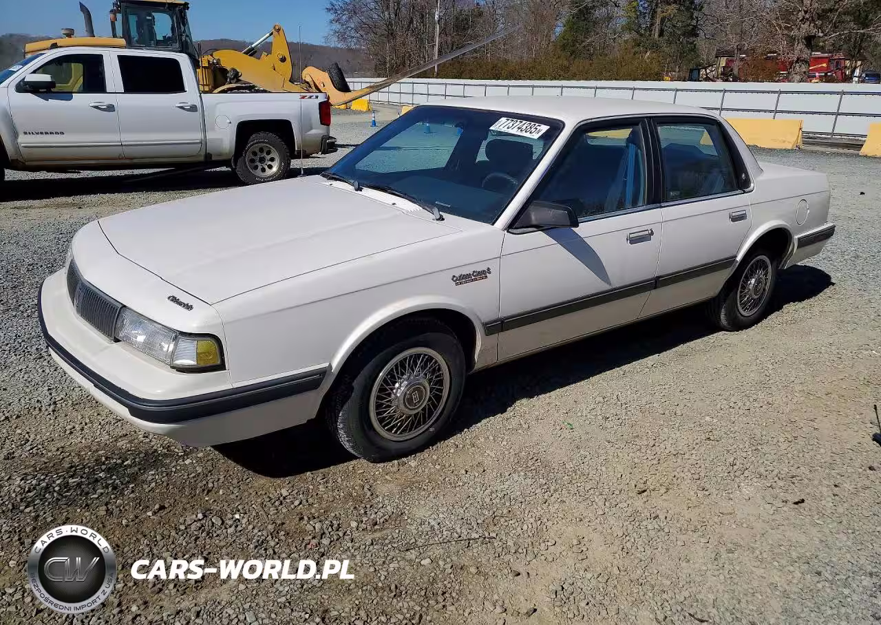 1992 Oldsmobile Cutlass Ciera Base