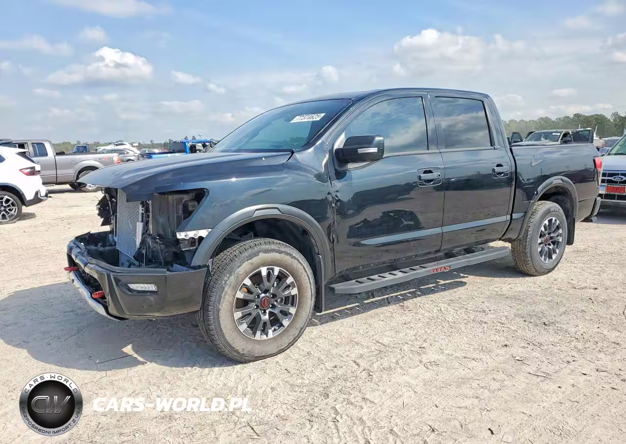 NISSAN TITAN PRO-