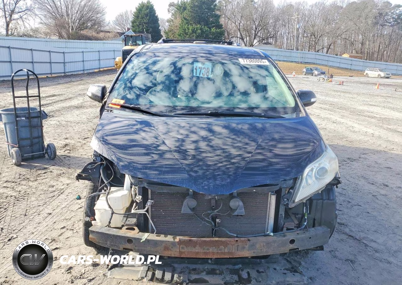 2014 Toyota Sienna VIN:5TDDK3DC5ES088405 - 5