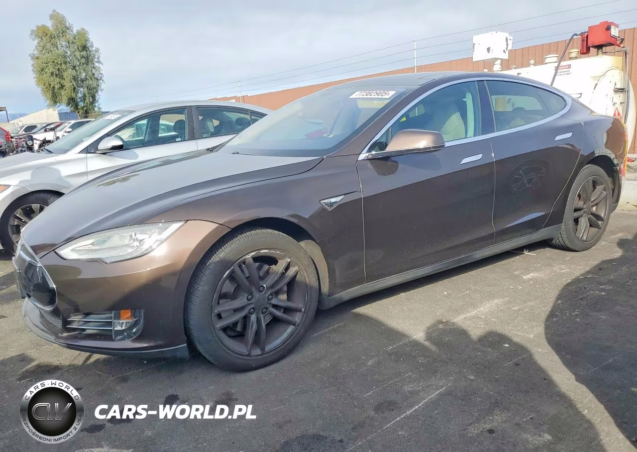 2013 Tesla Model S