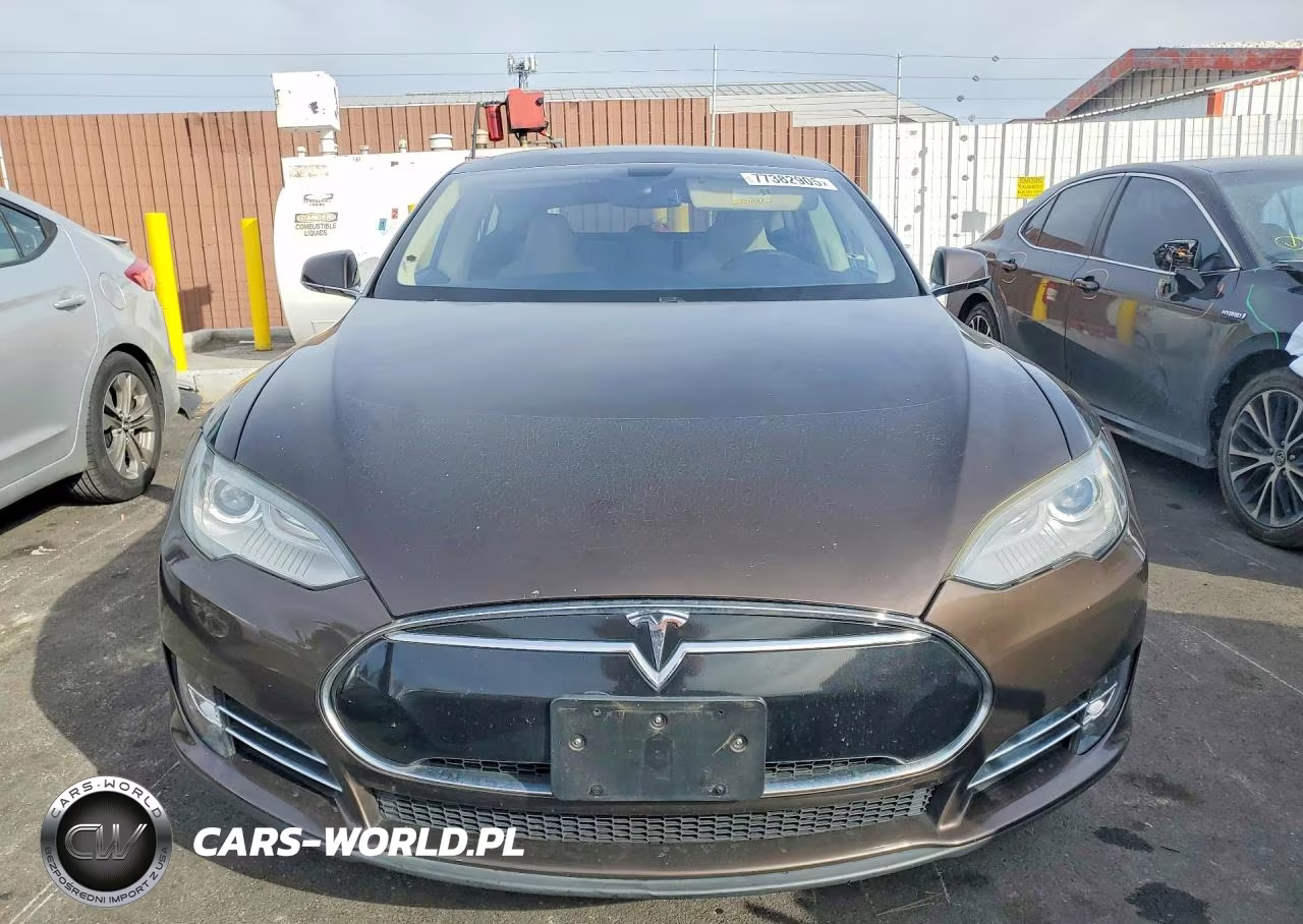 2013 Tesla Model S VIN:5YJSA1CN7DFP04271 - 5