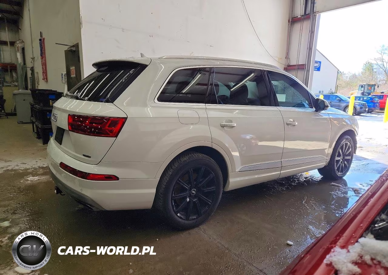 2019 Audi Q7 Premium Plus VIN:WA1LAAF74KD034212 - 3