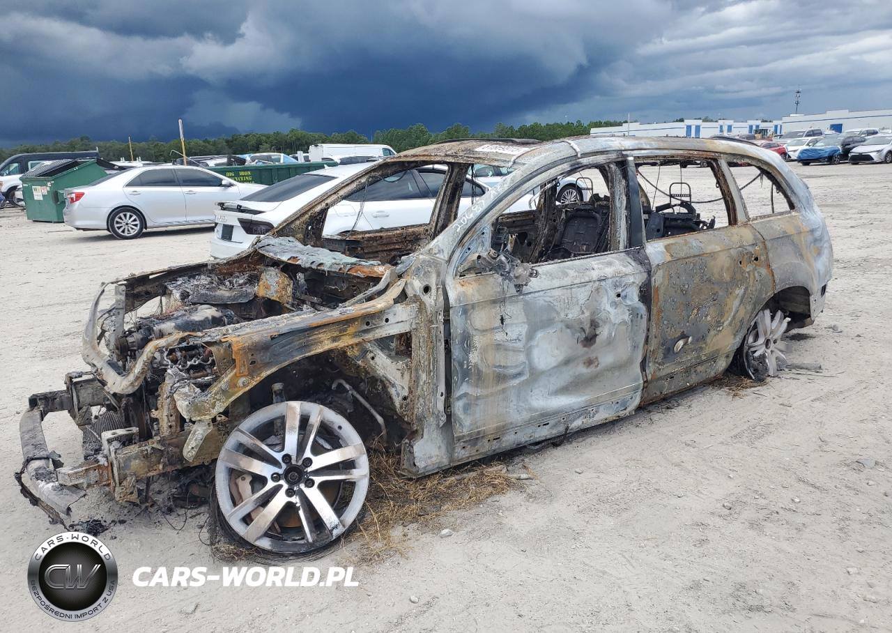 2013 Audi Q7 Premium Plus