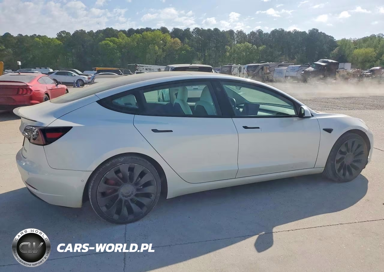 2022 Tesla Model 3 VIN:5YJ3E1EC3NF242832 - 3