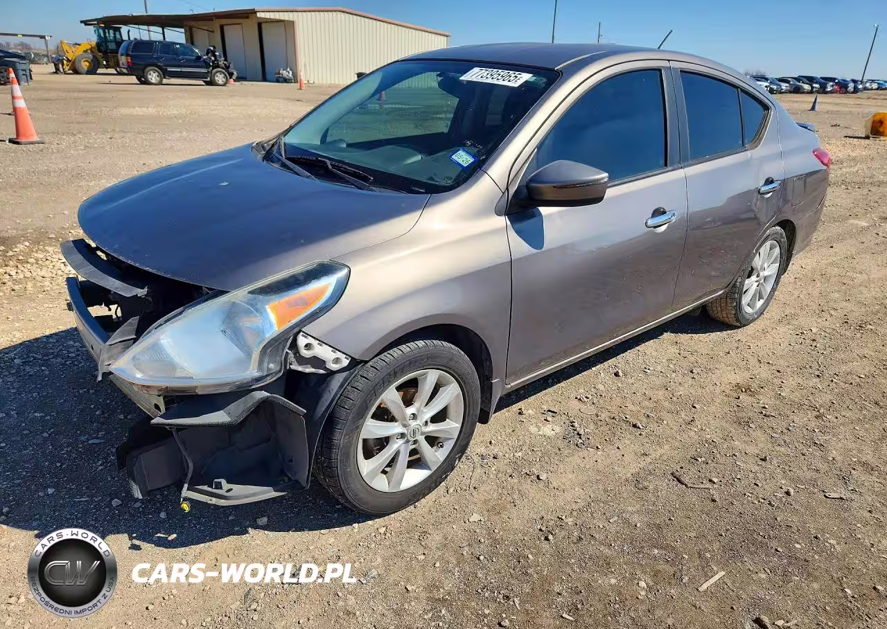 2015 Nissan Versa S