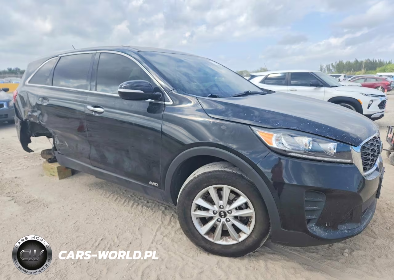 2019 Kia Sorento L VIN:5XYPGDA31KG560455 - 4