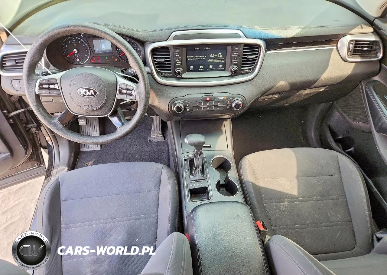 2019 Kia Sorento L VIN:5XYPGDA31KG560455 - 8