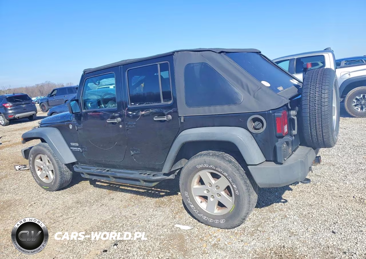 2015 Jeep Wrangler Unlimited Sport VIN:1C4BJWDG4FL761461 - 2
