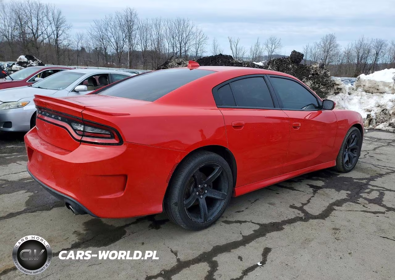 2018 Dodge Charger Sxt Plus VIN:2C3CDXHG8JH321426 - 3
