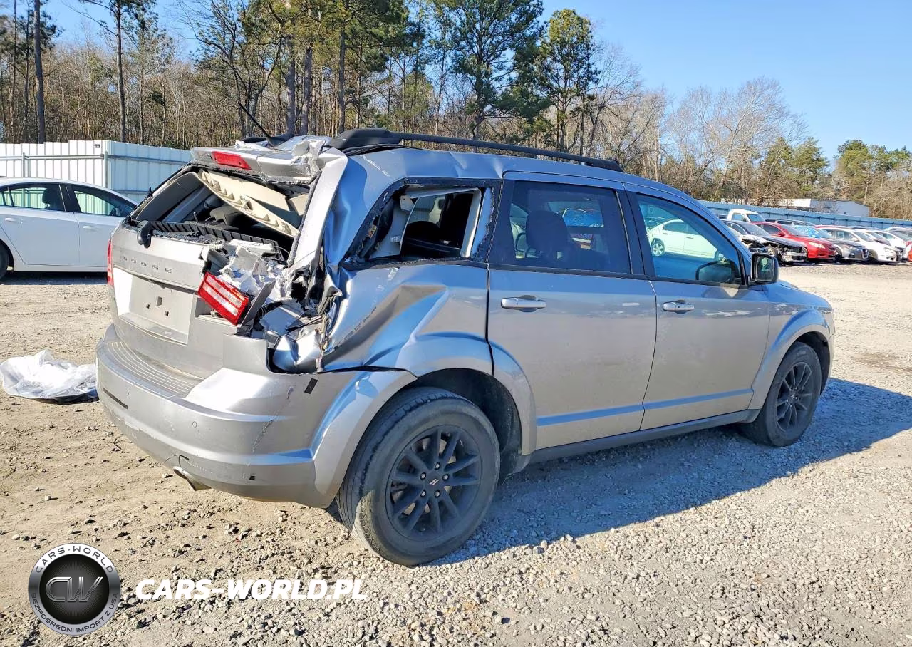 2020 Dodge Journey Se VIN:3C4PDCABXLT262832 - 3