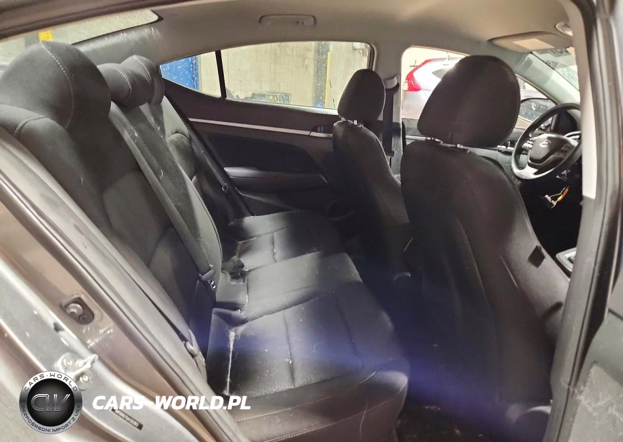 2018 Hyundai Elantra Sel VIN:5NPD84LF8JH382865 - 10