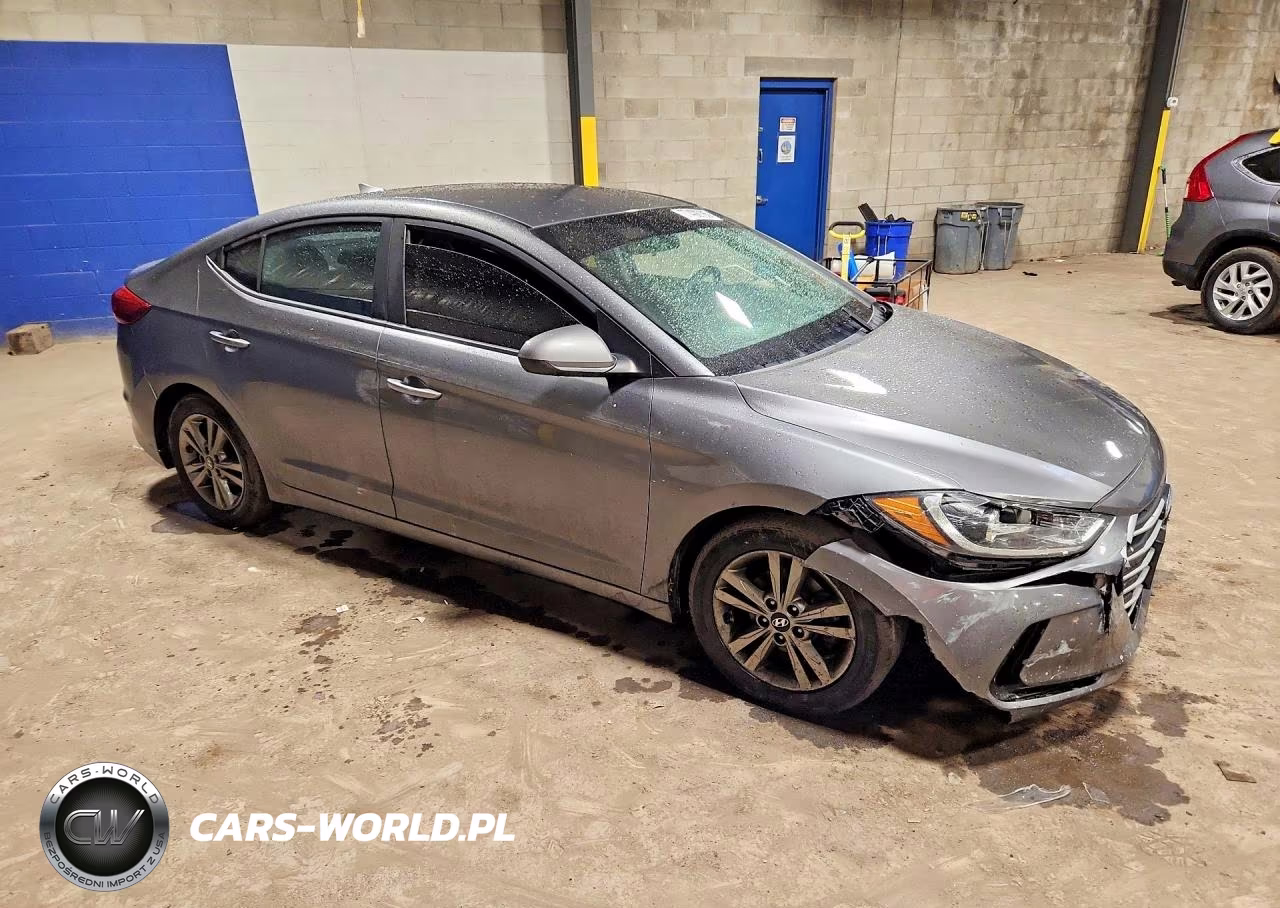 2018 Hyundai Elantra Sel VIN:5NPD84LF8JH382865 - 4