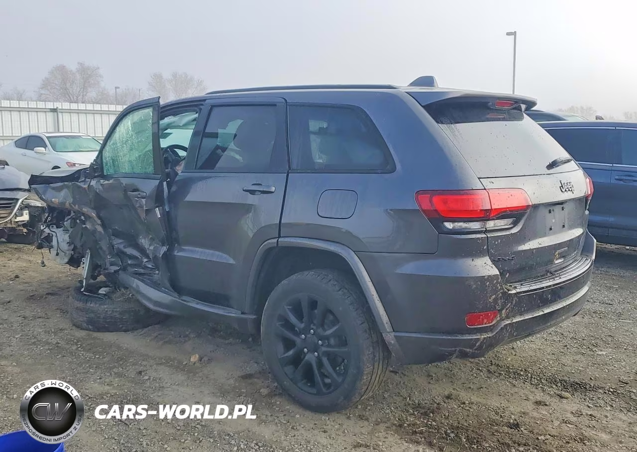 2018 Jeep Grand Cherokee Laredo VIN:1C4RJFAG4JC400629 - 2