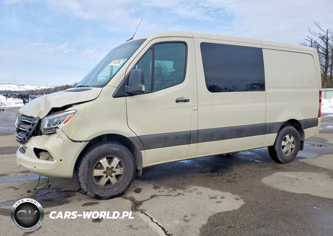 2022 Mercedes Benz Sprinter 2500 Delivery Van