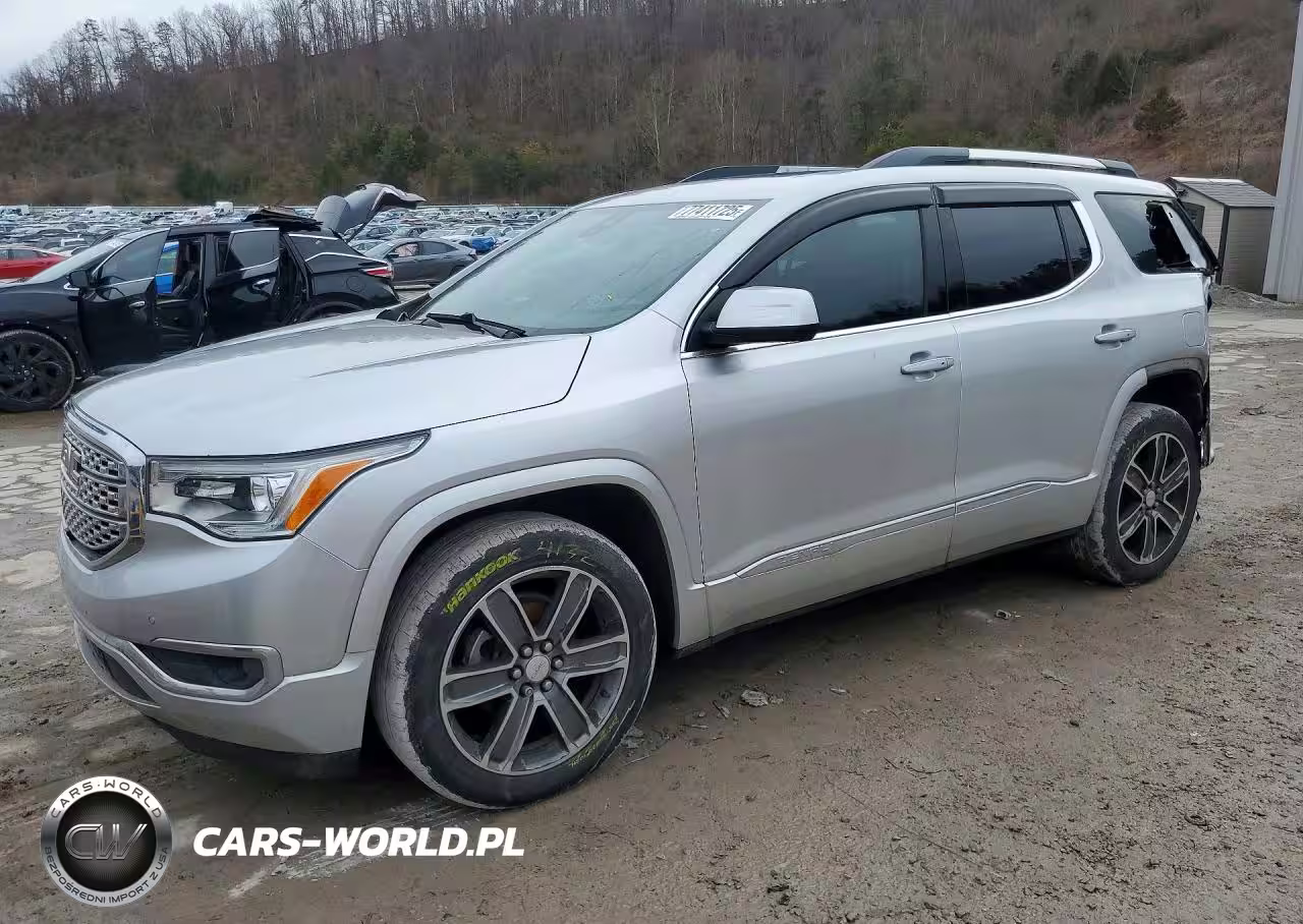 2017 GMC Acadia Denali