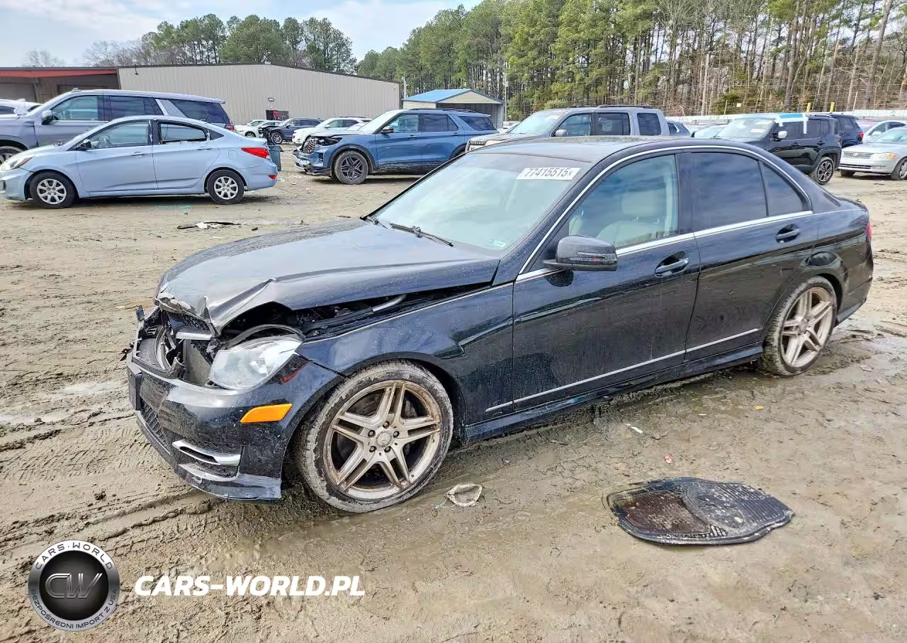 2013 Mercedes Benz C 300 4Matic